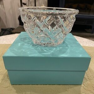 Tiffany & Co Crystal Bamboo Basket Weave pattern